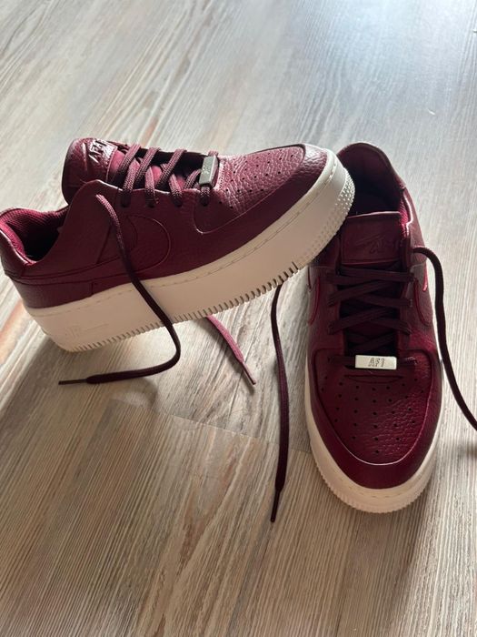 Nike Air Force 1