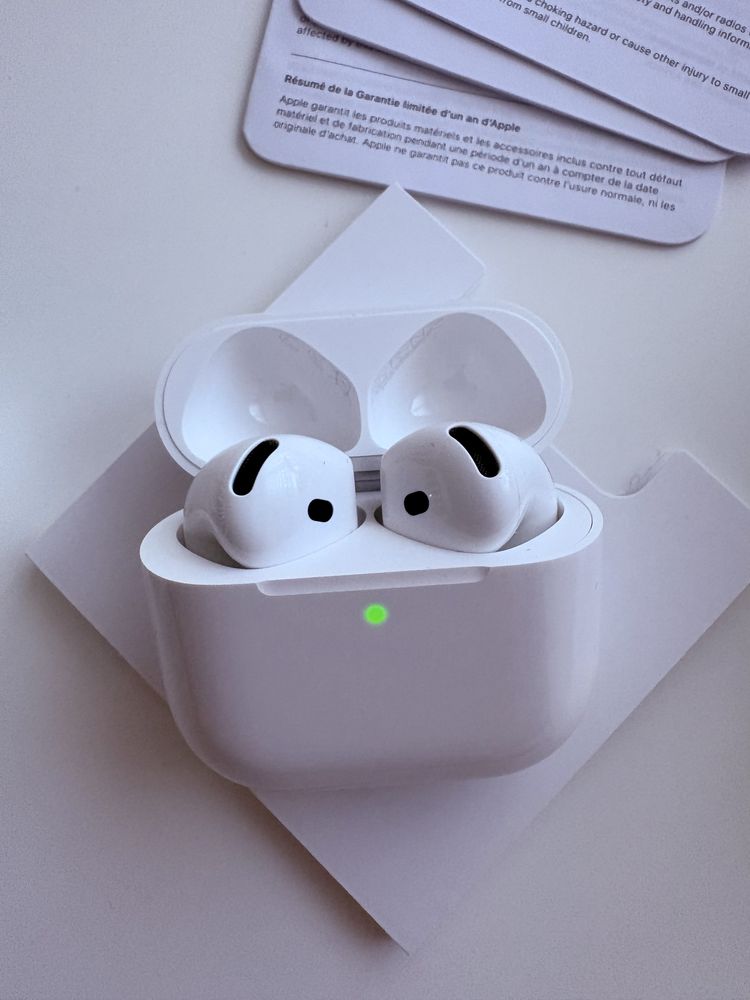 Оригинални AirPods 4 (ANC)