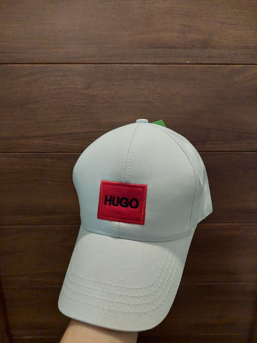 Super ofertă ‼️ Șapcă Hugo la DOAR 45 LEI