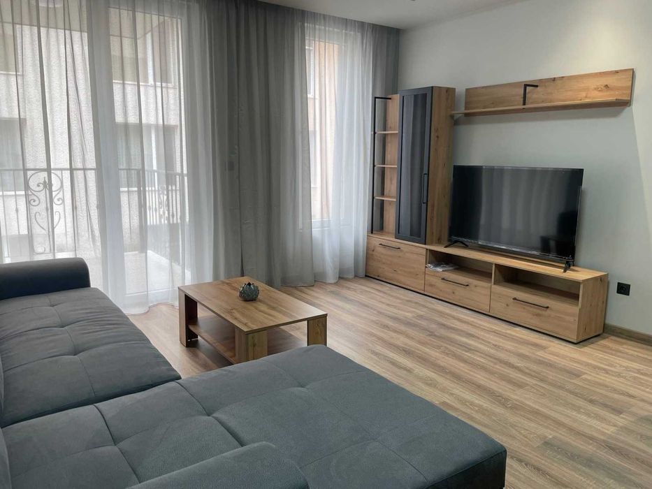 Дава се под наем Тристаен апартамент в София, Обеля 2 - 90 кв.м за 612 € - Снимка #2