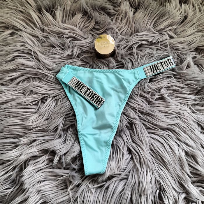 Бельо Victoria's Secret