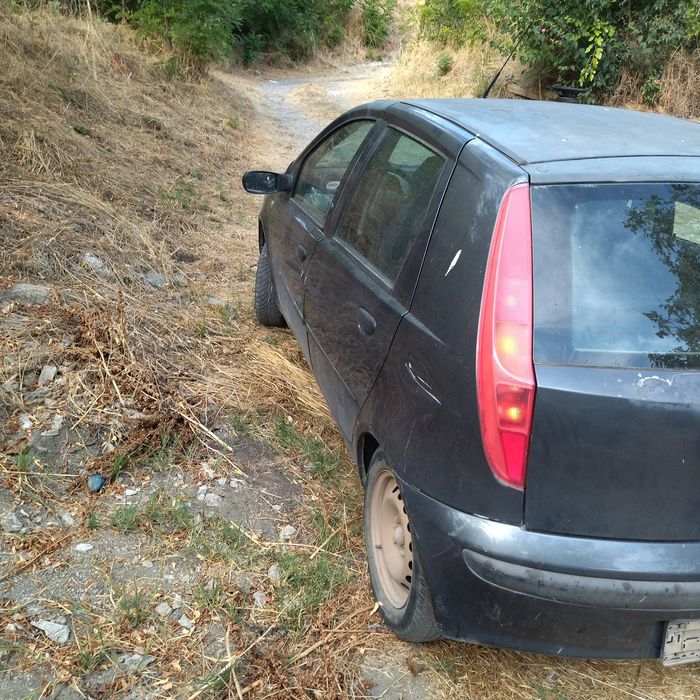 Фиат пунто на части