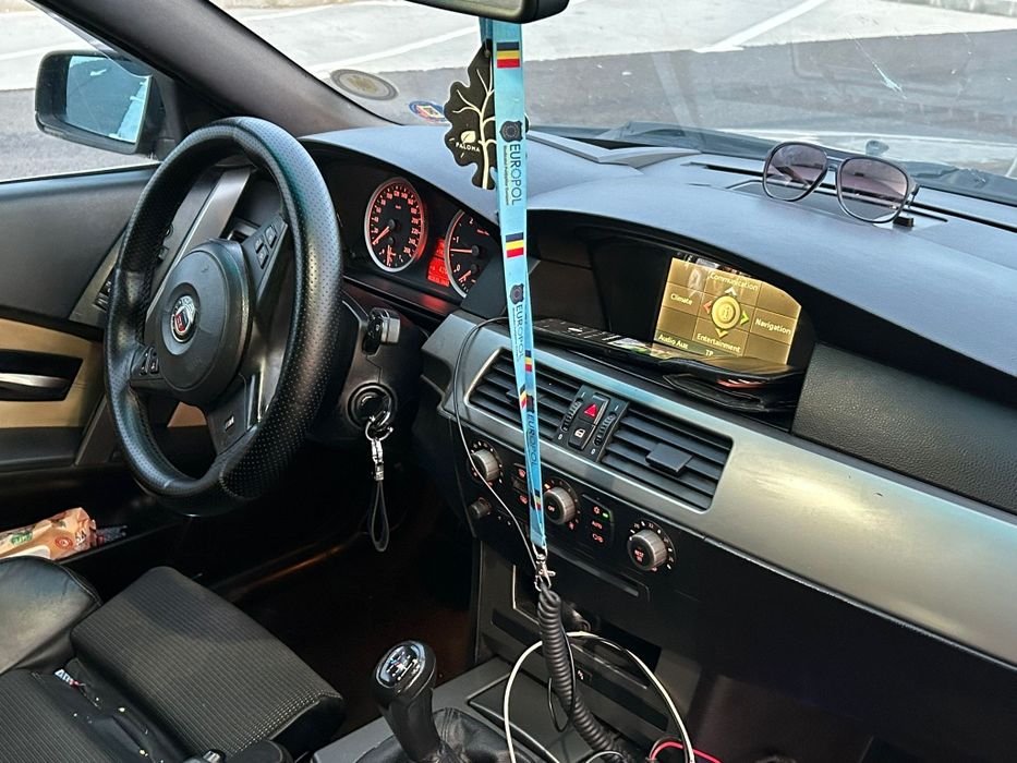 BMW 525D Manual Propietar