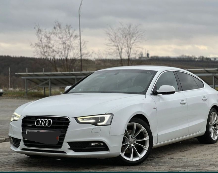 Vând Audi A 5 S-line 2014 quatro