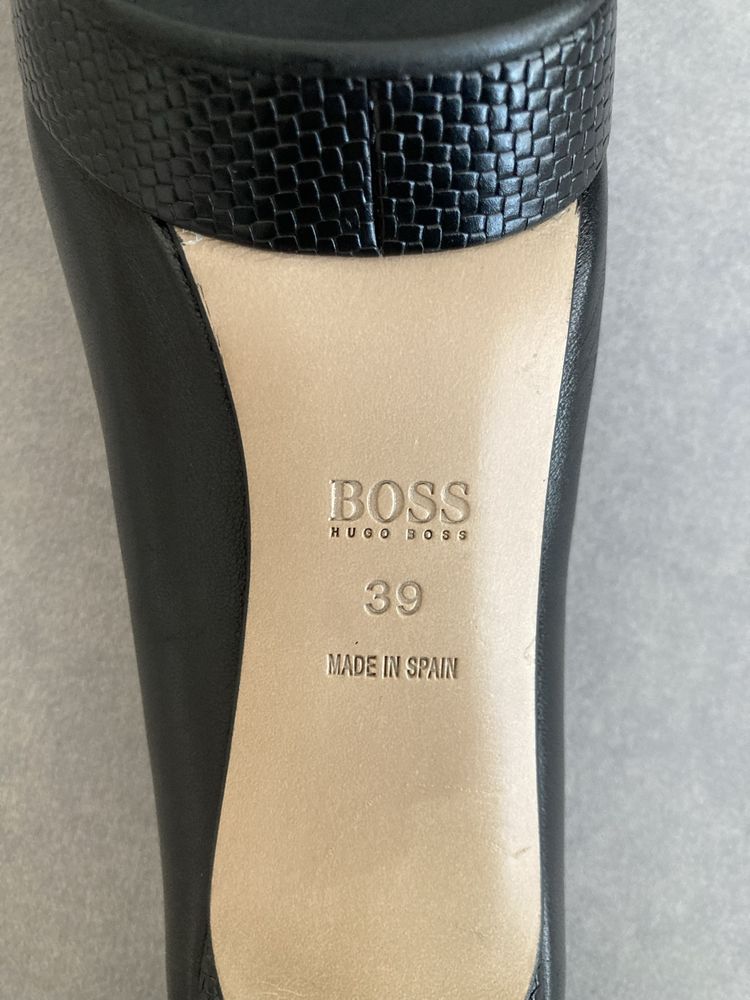 BOSS Оригинални обувки