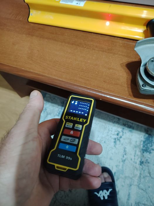 Vînd scule electrice șantier flexuri ,telemetru. Boloboc 550 tot!