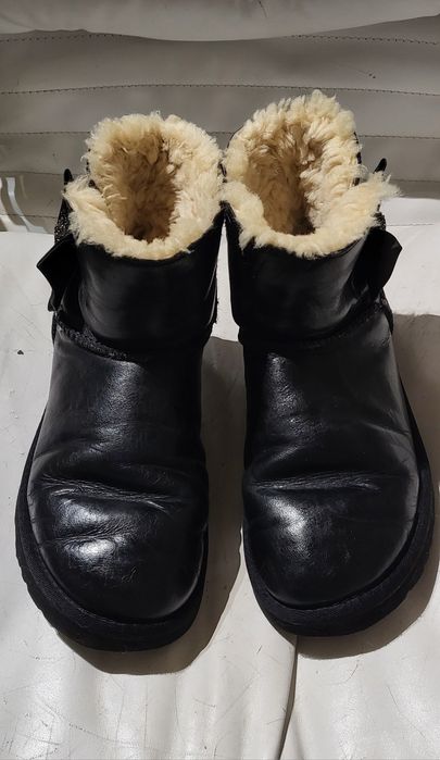 UGG Australia Mini Bailey Bow Crystal 38