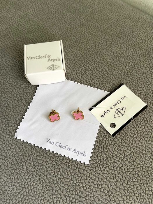 детелина колие обеци златни розови сет комеплект бижу van cleef чанта