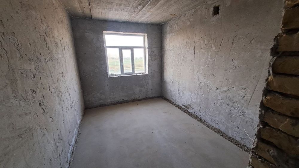 Ургенч шахрида 3 хонали кв сотилади