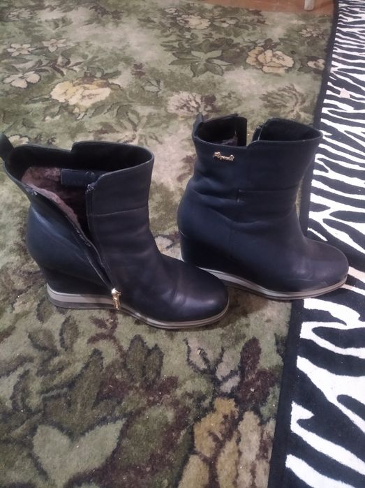 Сапожки продам женские мех