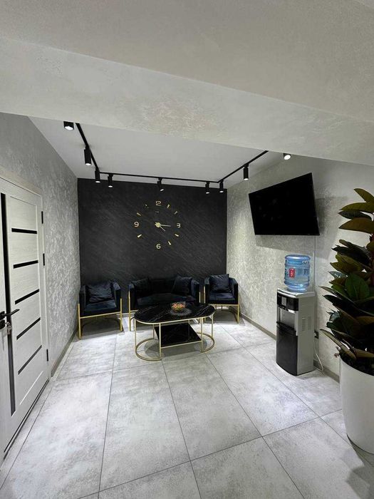 Продаётся помещение 103+80м2  Ориентир: Цум, Книжные ряды