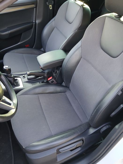 Skoda octavia 2019 full led