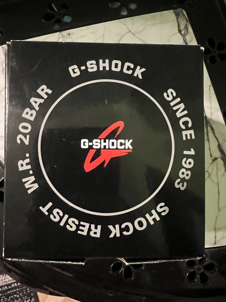 Часовник G-shock