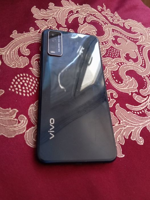 Vivo Y12. 32гб. Цена 10000