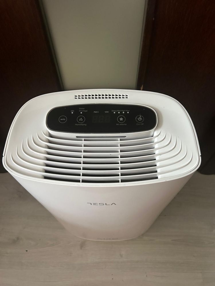 PURIFICATOR DE AER Tesla AIR6( model TAP6)-68w, functie de umidificare