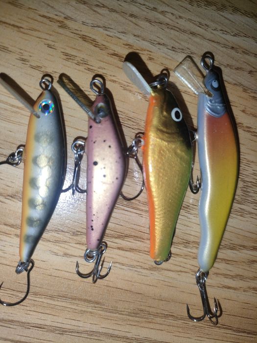 Ръчно изработени воблери за пъстърва