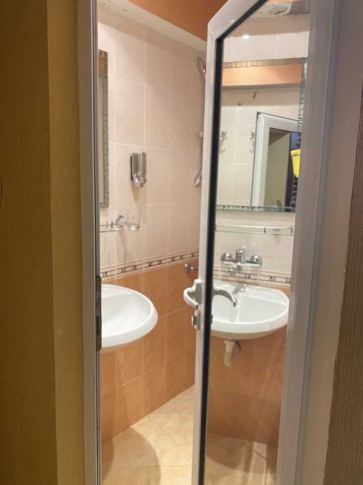 Продава се Двустаен апартамент в София, Малинова долина - 70 кв.м за 2272 €/кв.м - Снимка #5