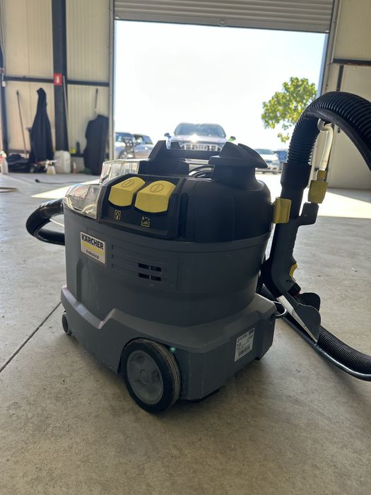 Екстрактор Karcher Puzzi 8/1C
