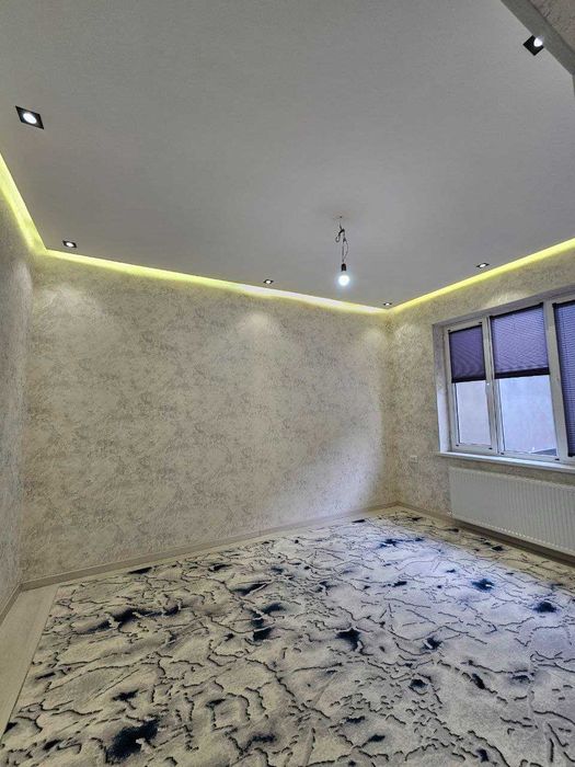 Сергели. Чорток махалляси.  2.8 сотихда 5 хонали уй сотаман.