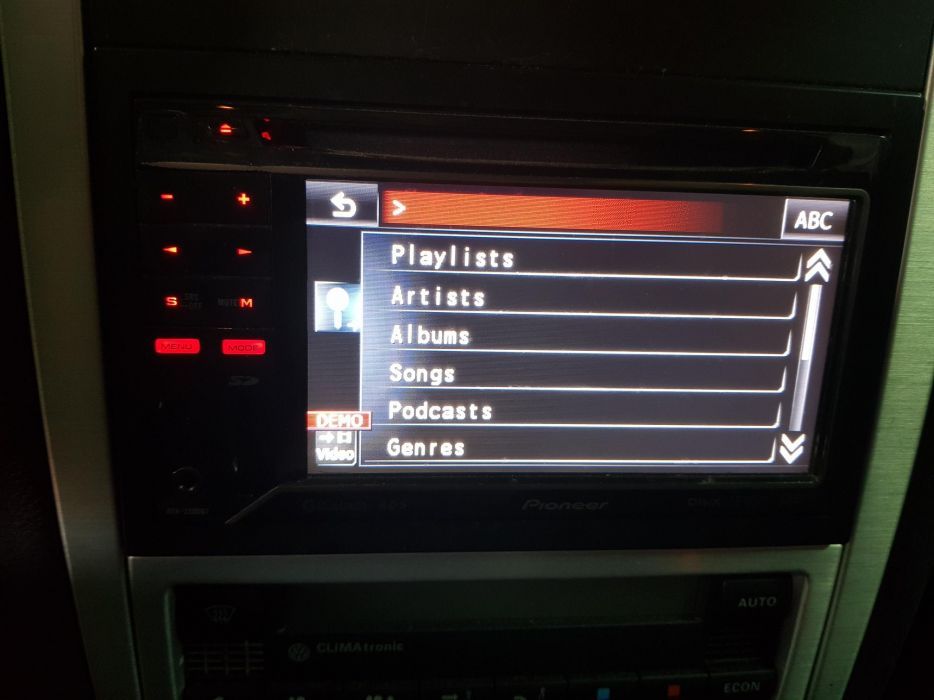 Pioneer AVH-3300BT