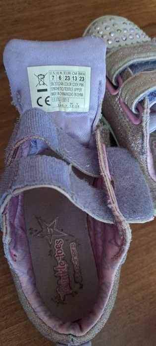 Скейчерсы, оригинал , размер 23, длина по стельке 14-15см