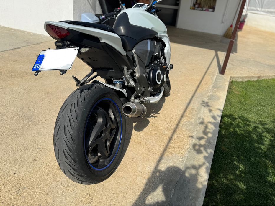 HONDA CB1000R cu numar de serie stantat pe ghidon