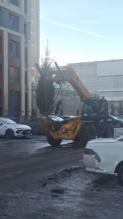 Услуги аренда вилочный телескопический погрузчик маниту 4.5 тонн 17 м