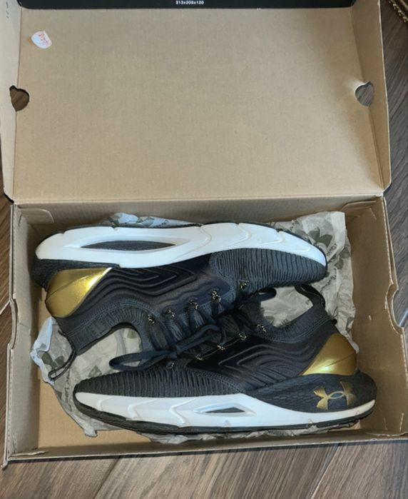 Under Armour Phantom