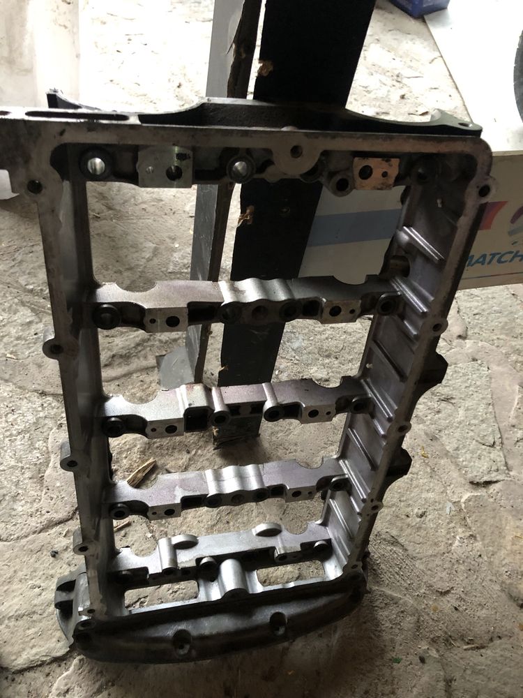 Vand piese sharan si ford tranzit2013 euro 5 motor 2.2