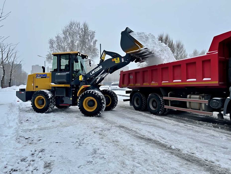 УБОРКА СНЕГА 24/7. Услуги погрузчика. Погрузчик 2, 3 куб.
