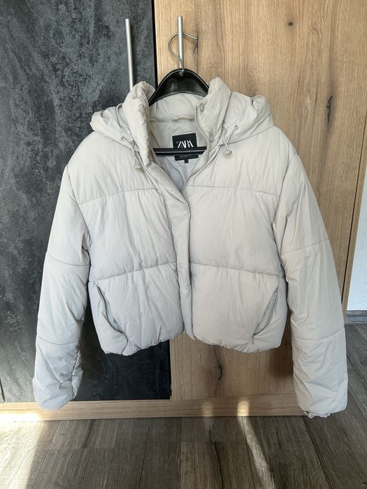 Бежово яке  на Zara