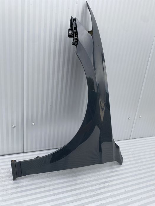 Aripa st fata vw Passat B8 Complecta cod de culoare LI7F 2015-2020