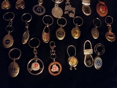 breloc chei auto,vintage,nefolosite,ford,fiat,volkswagen,peugeot,renau