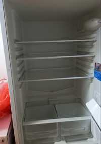 Холодильник б/у продается срочно
