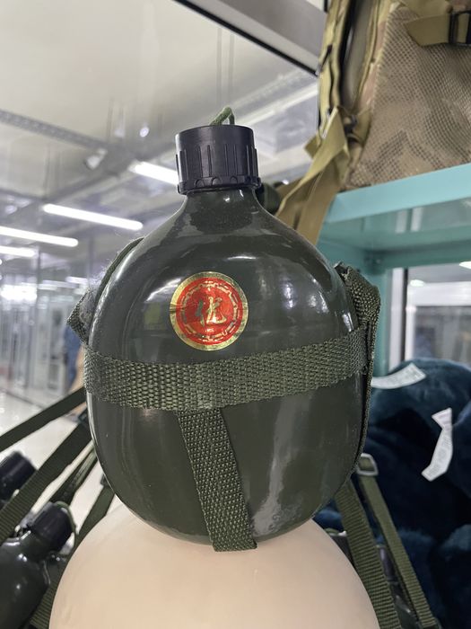 Военная фляжка. армейская фляжка (новая