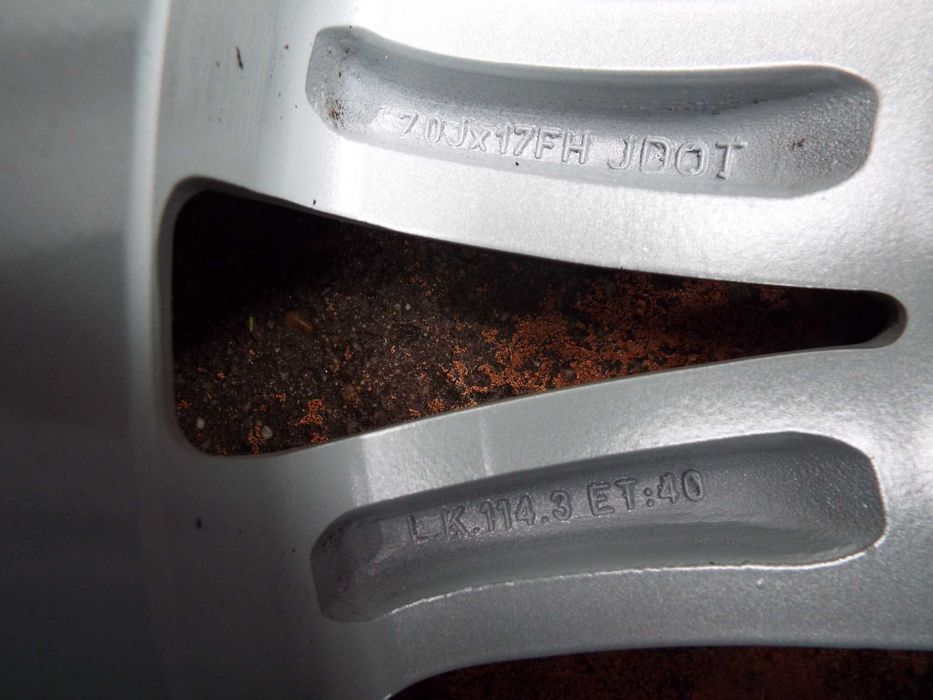 vand roata rezerva pe 17" renault kadjar,nissan qashqai,x trail 100eur