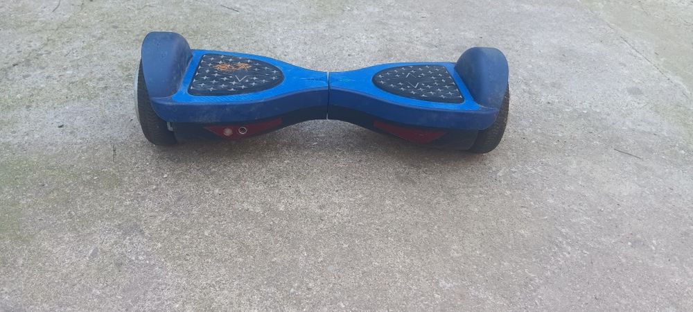 Vând 3 hoverboard uri