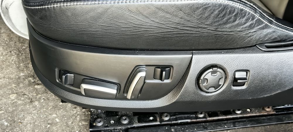Седалки, салон от Audi A8 D3 FACELIFT 3.0 TDI