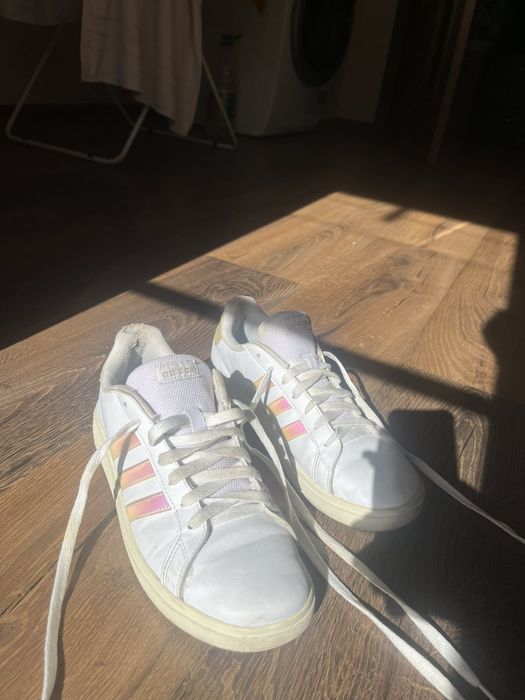 Спортни обувки Adidas