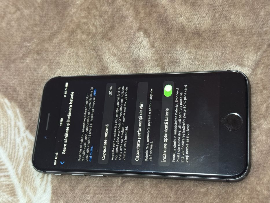 iPhone 8 64gb black 100%