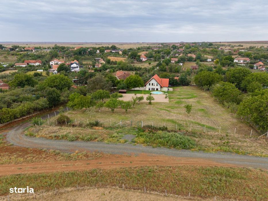 Teren intravilan 1584 mp in Murani – ideal pentru casa sau pensiune