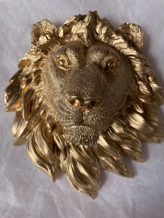 Decoratiune cap leu  sau diferite deco