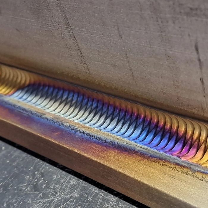 Опитен Аргон специалист – прецизна работа.