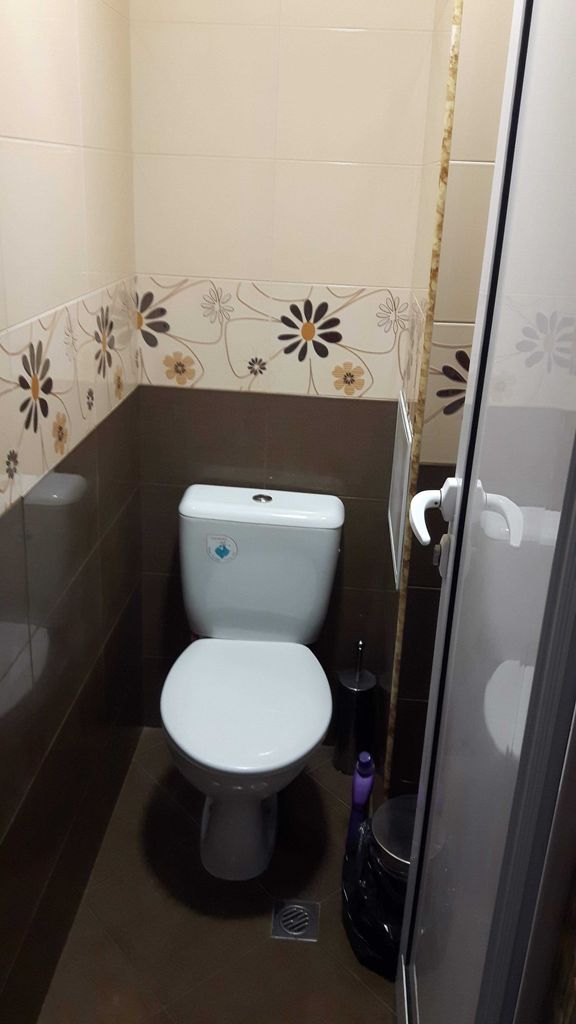 Дава се под наем Двустаен апартамент в Враца, Център - 68 кв.м за 280.5 € - Снимка #7