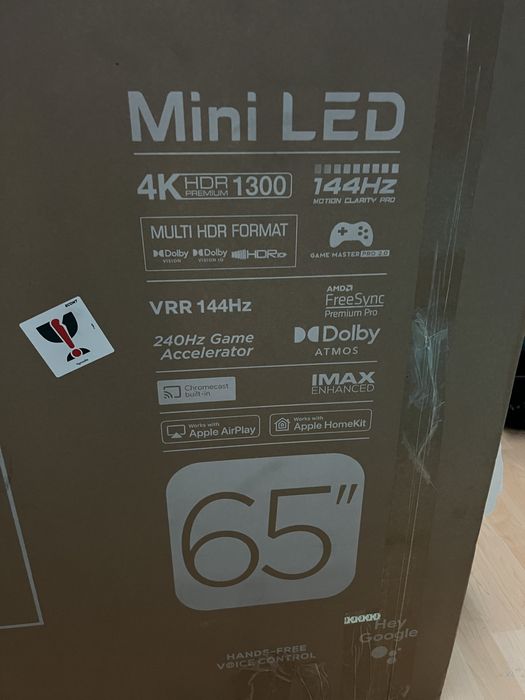 Телевизор TCL 65c805 ЗА ЧАСТИ!