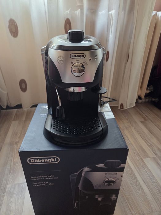 Espressor manual DeLonghi