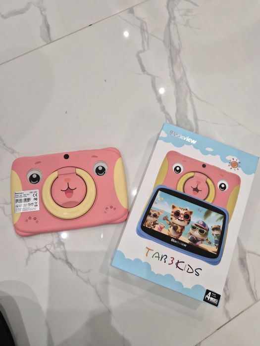 Детски таблет момиче