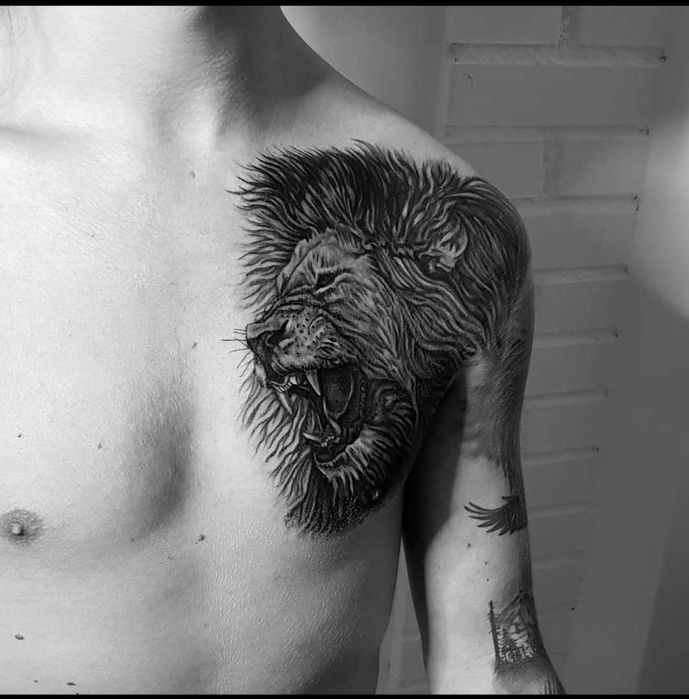 Tatuaje profesionale