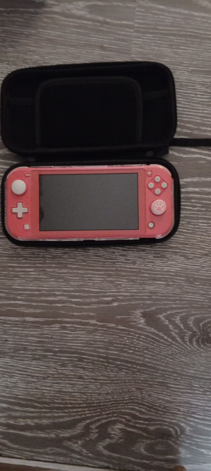 Продам switch lite прошитый полный комплект