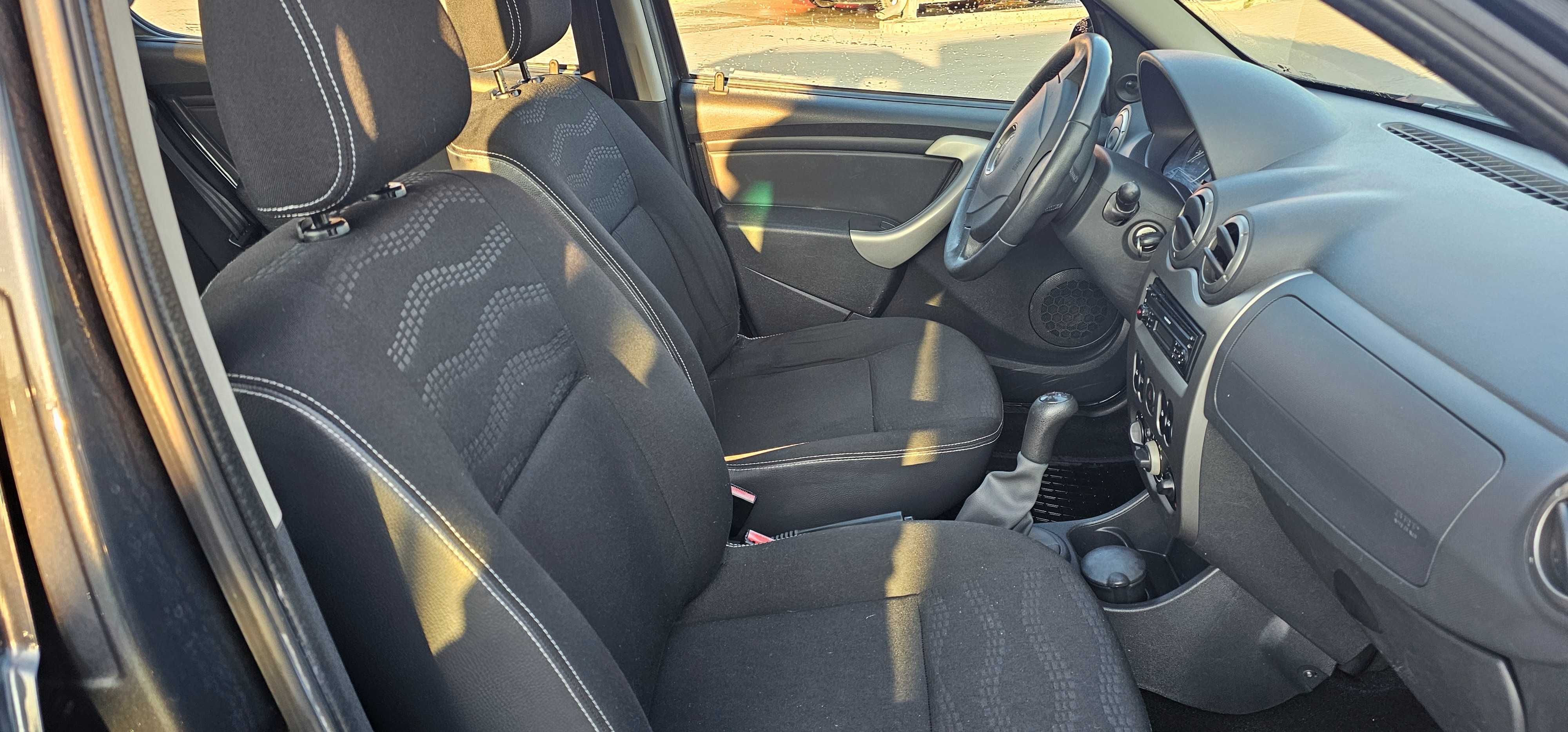 Dacia Sandero StepWay 1.6i,3750€
